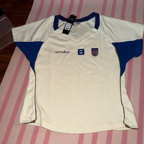 Blue and White Sports Shirt - Picture 4 of 6